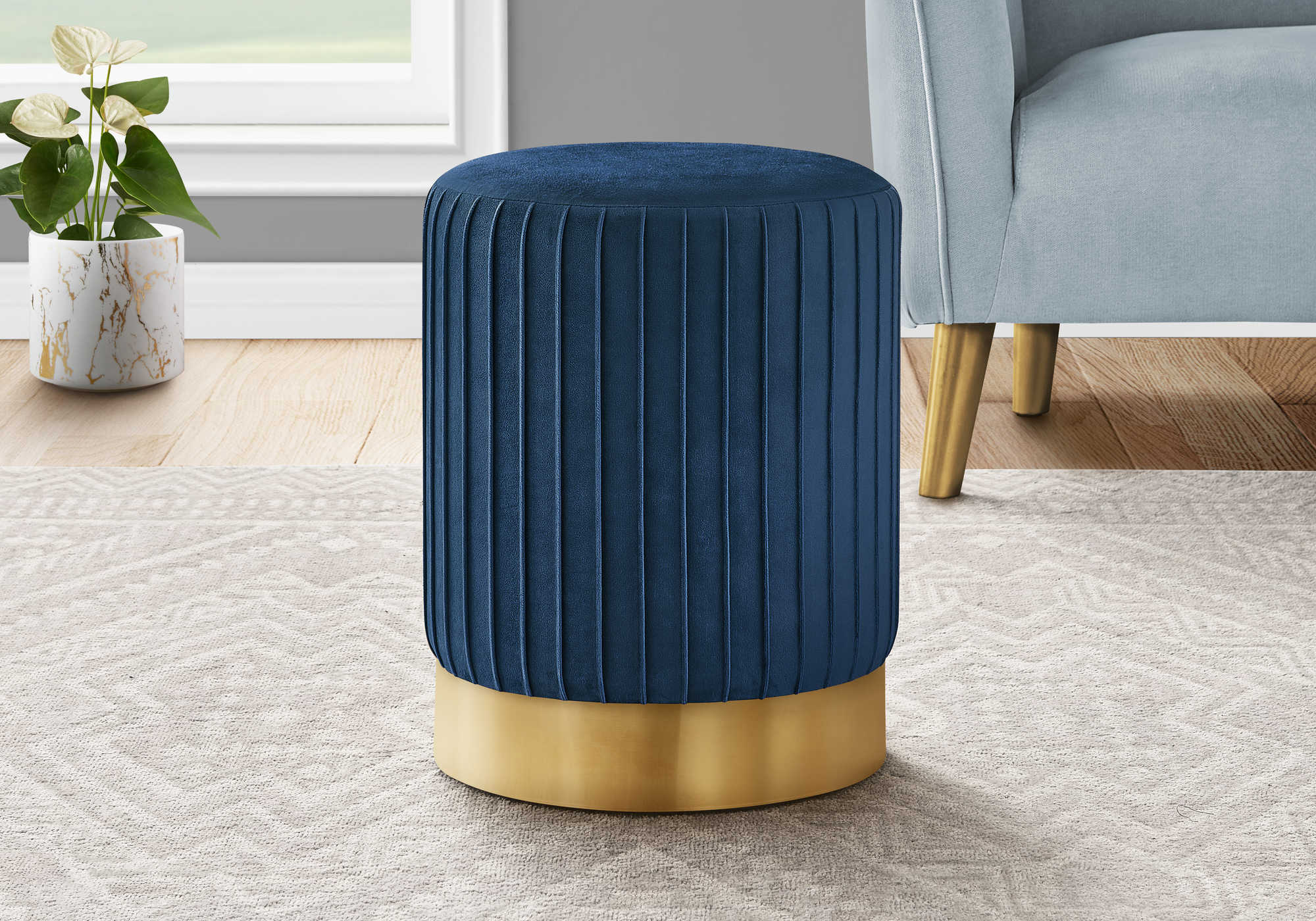 OTTOMAN - GREY VELVET  GOLD METAL BASE i 9021