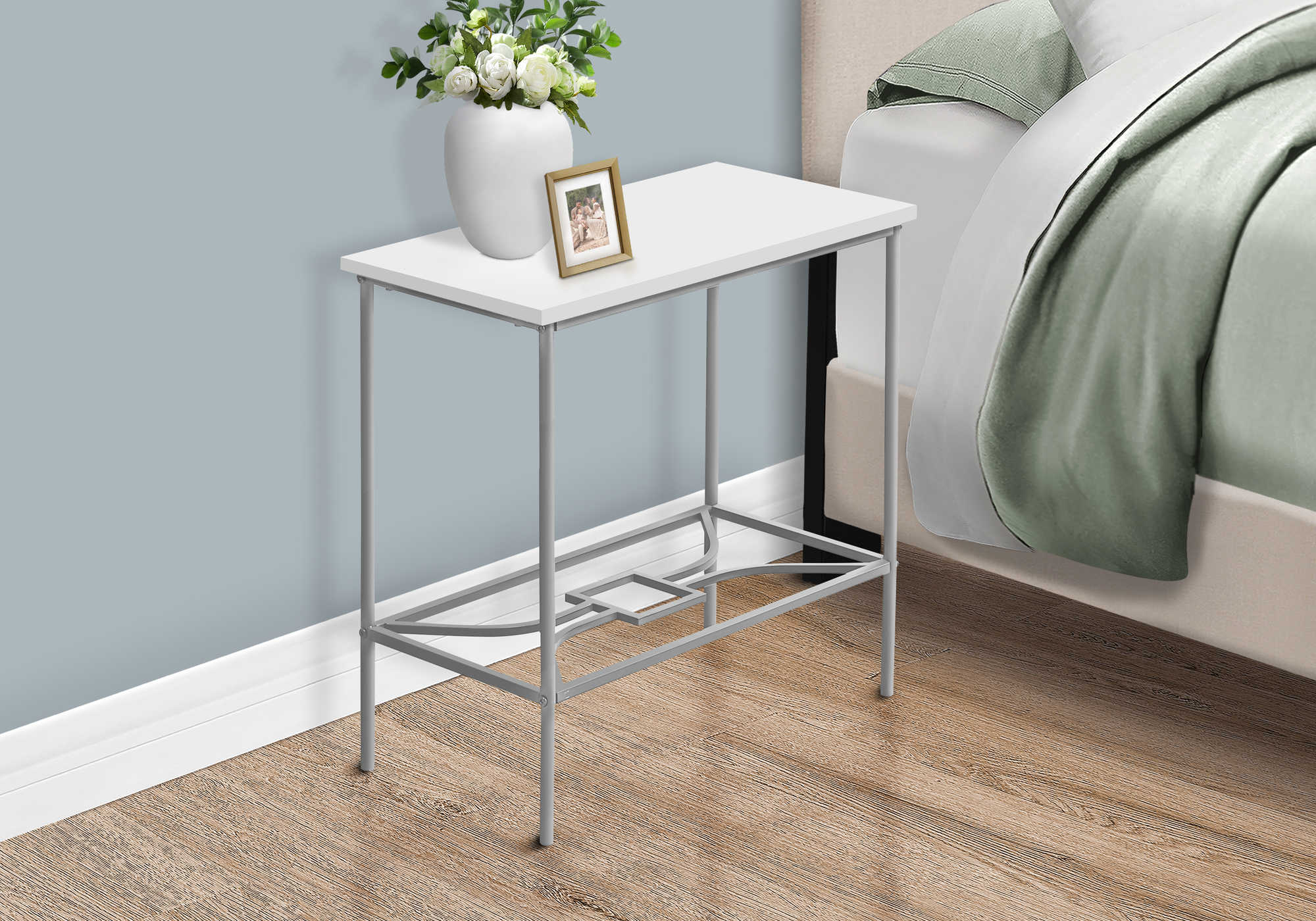 nightstand - 22"h / white / silver metal i2077