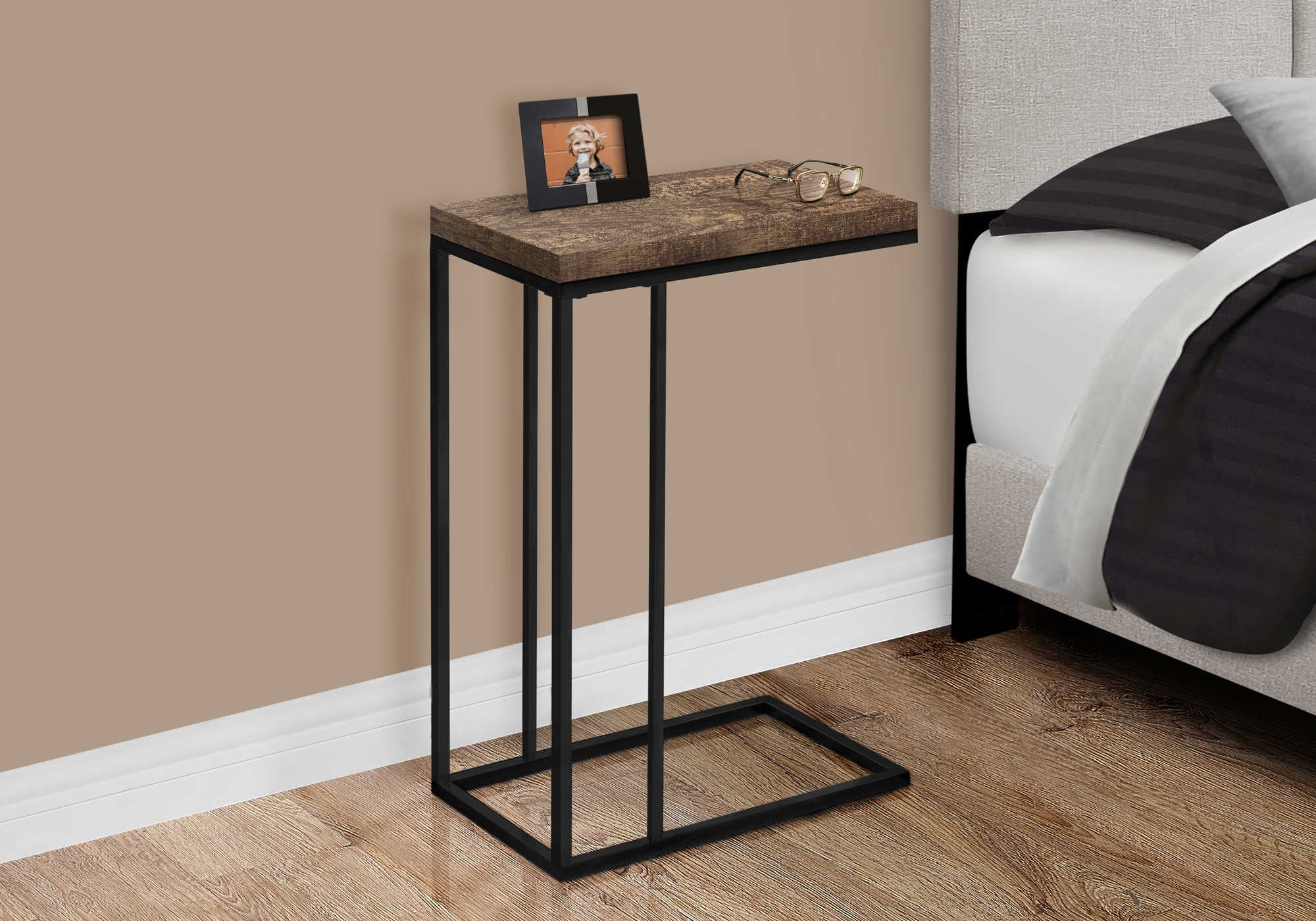 Image of nightstand - brown reclaimed wood-look / black metal  i 3403.