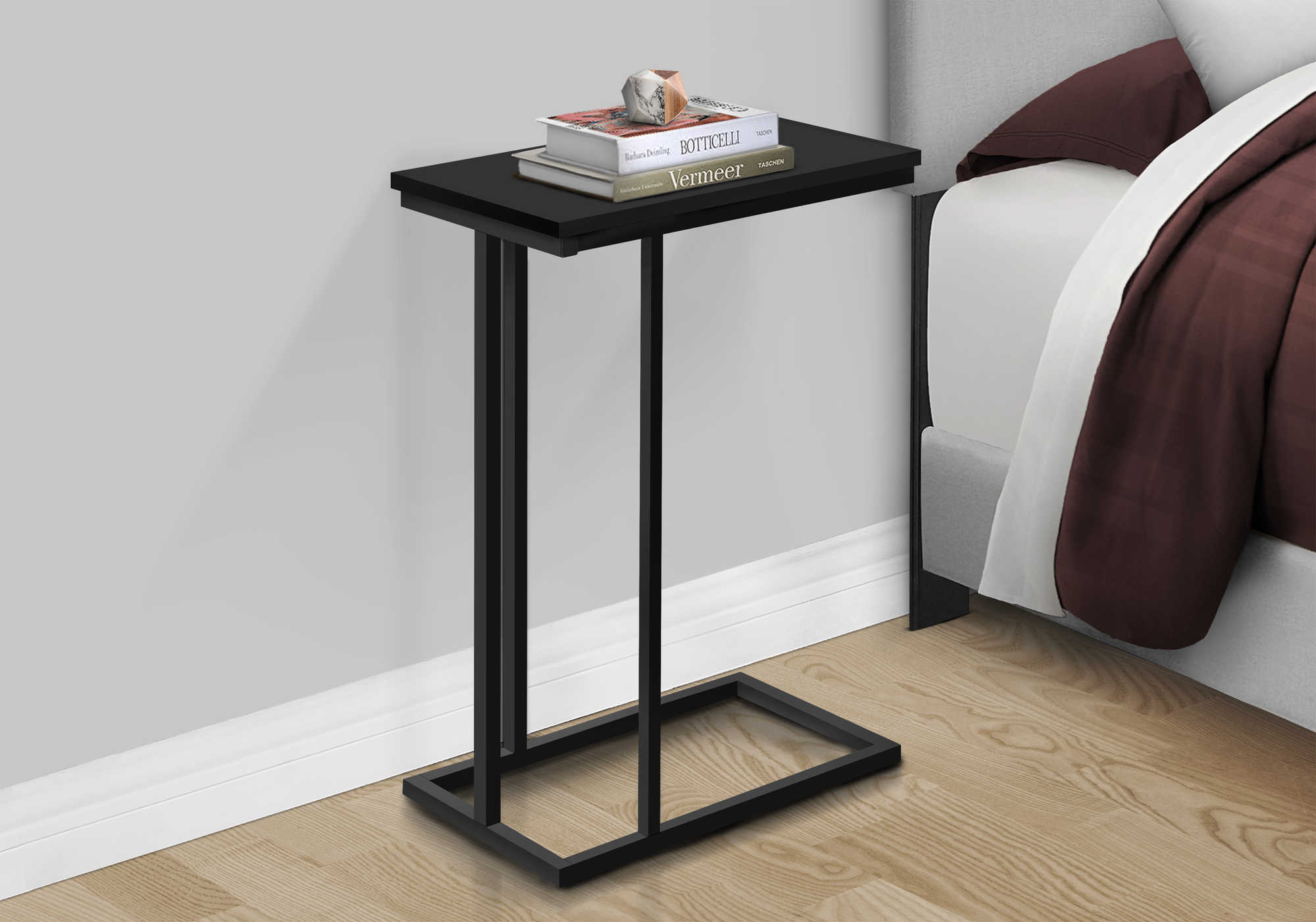 nightstand - 25"h / black / black metal i3467