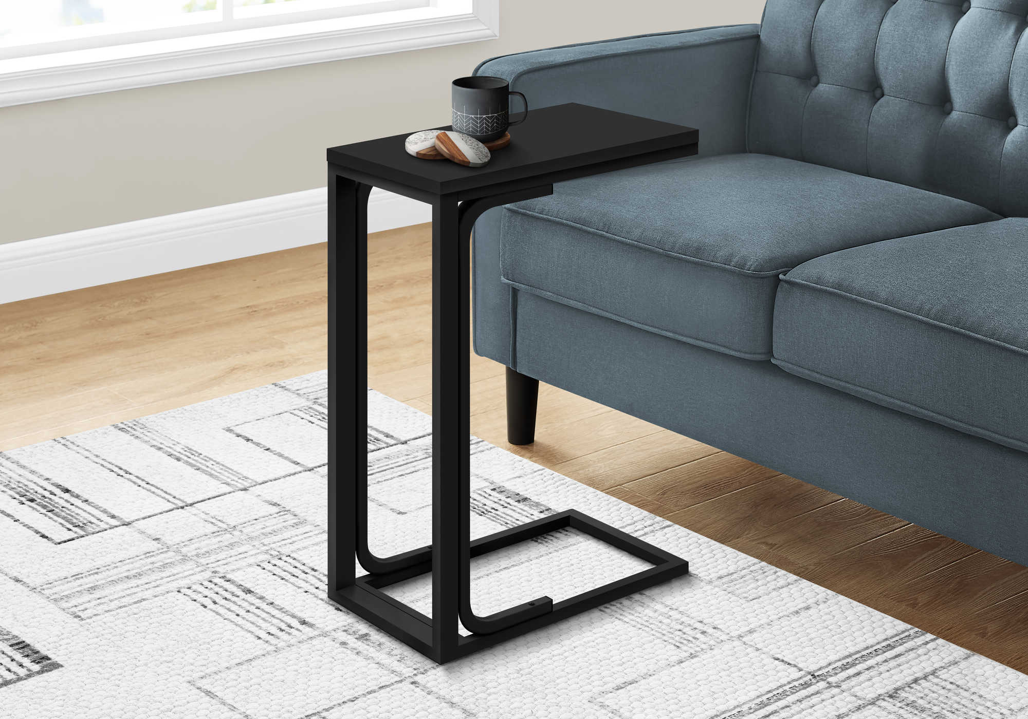 accent table - 25"h / black / black metal i3477