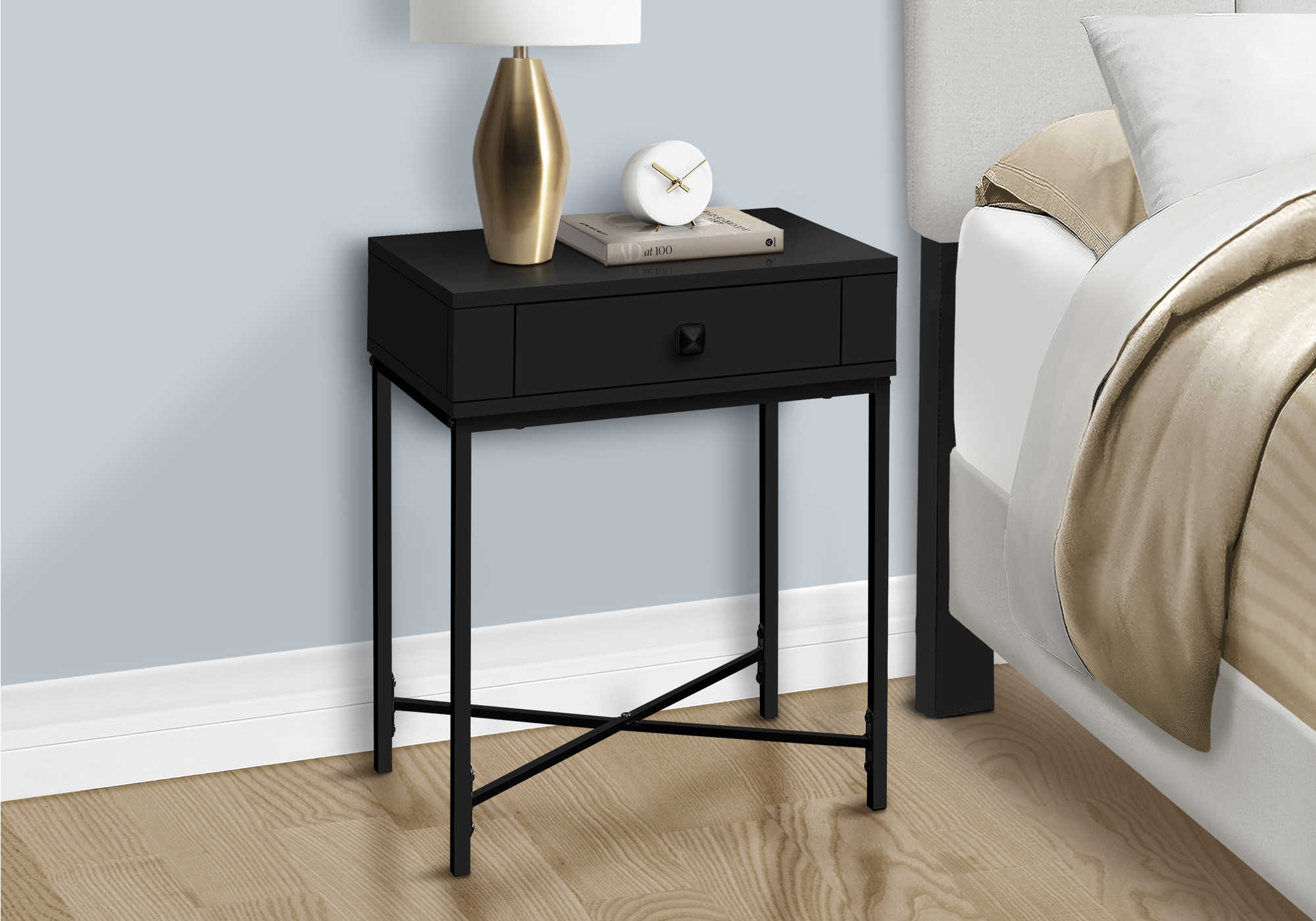 nightstand - 22"h / black / black metal i3542