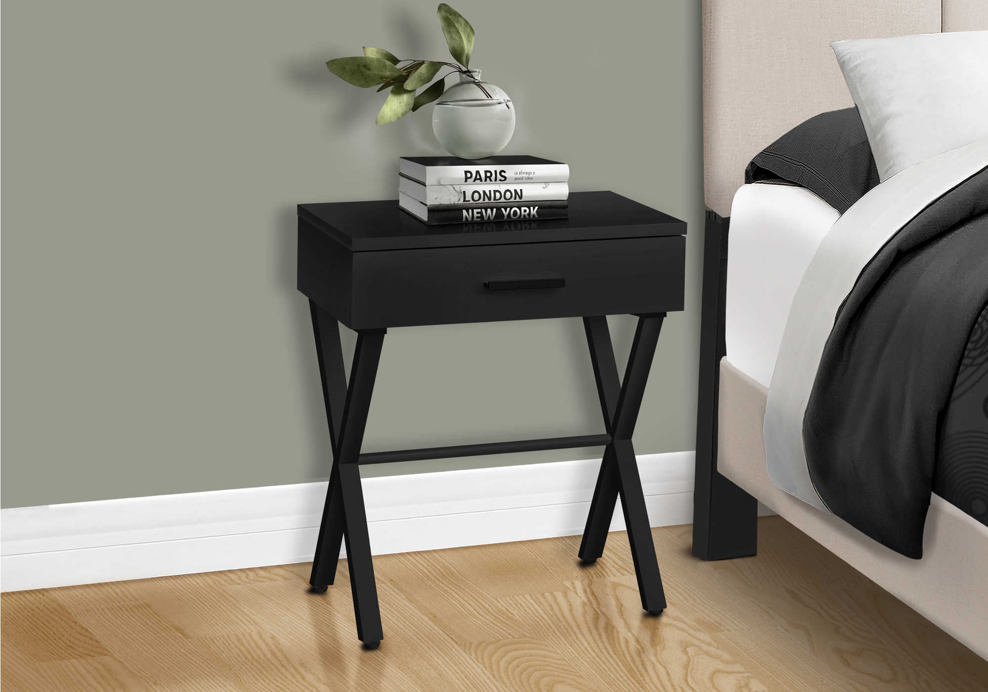 Image of nightstand - 24"h / black / black metal  i 3605.