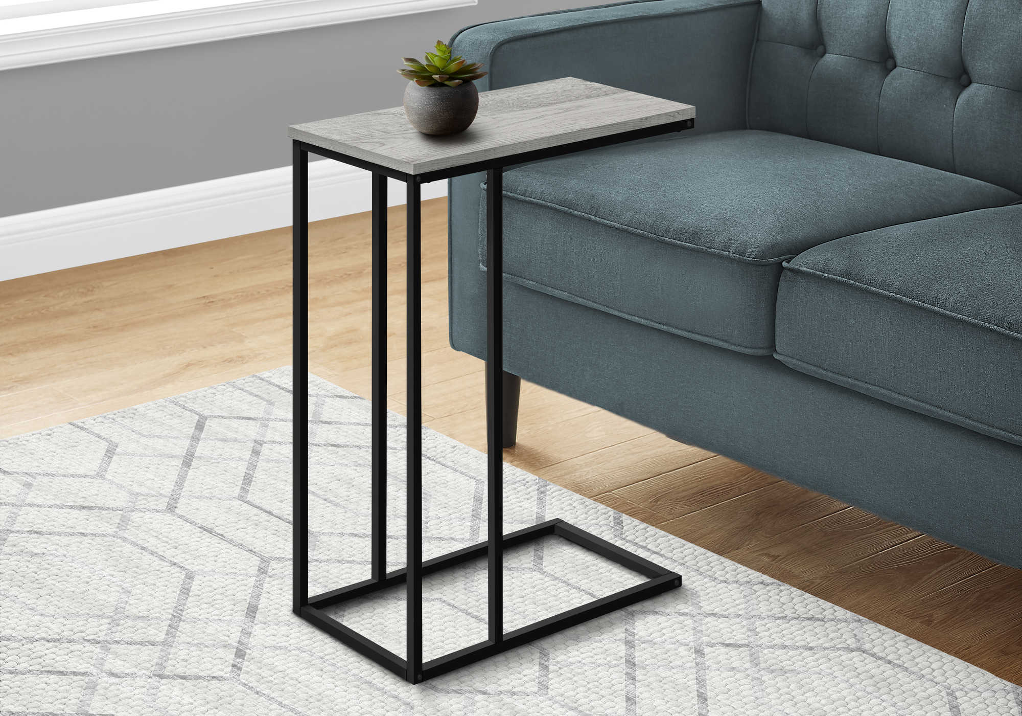 accent table - 25"h / grey / black metal i3762