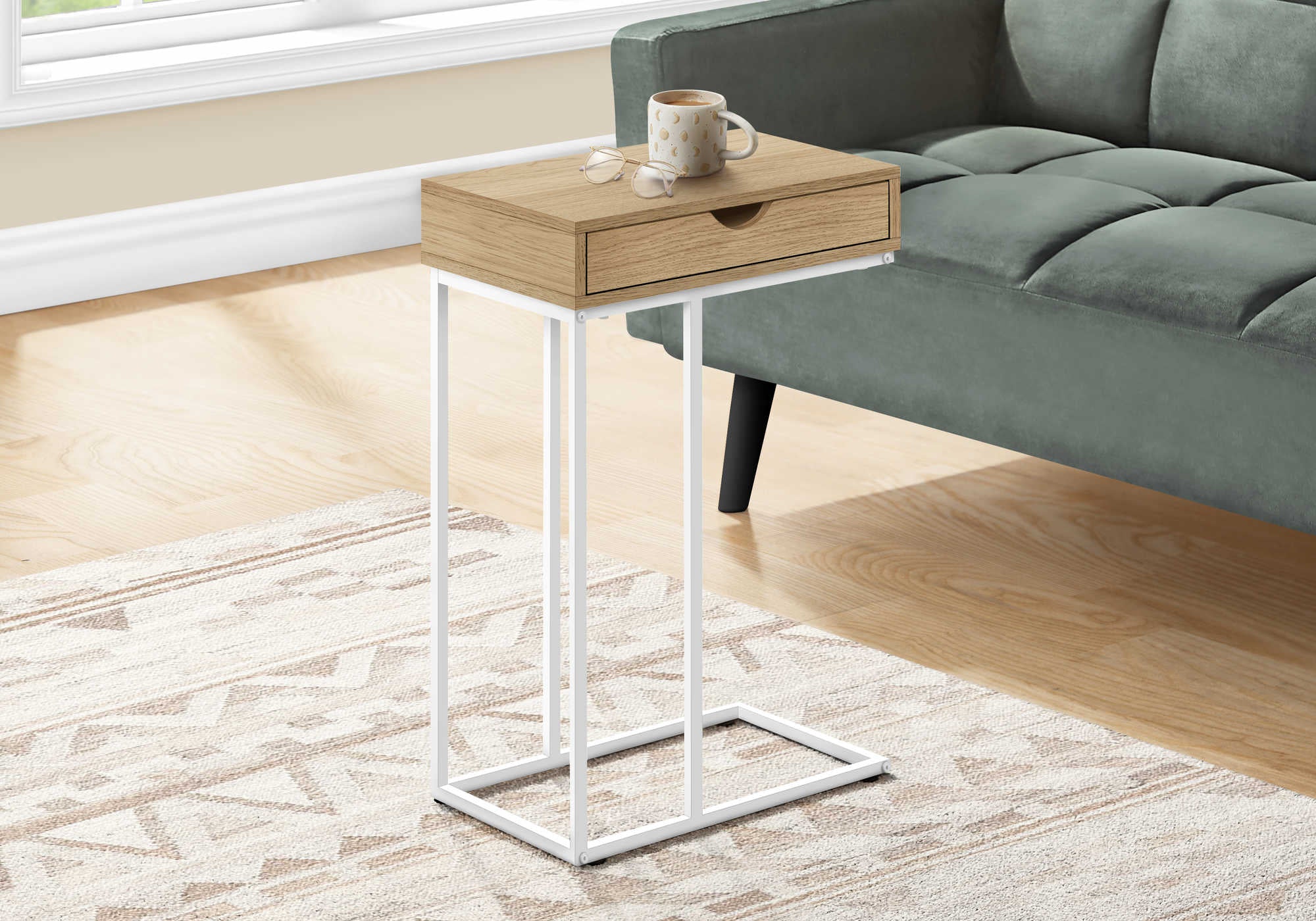 accent table - 25"h / natural / white metal i3775