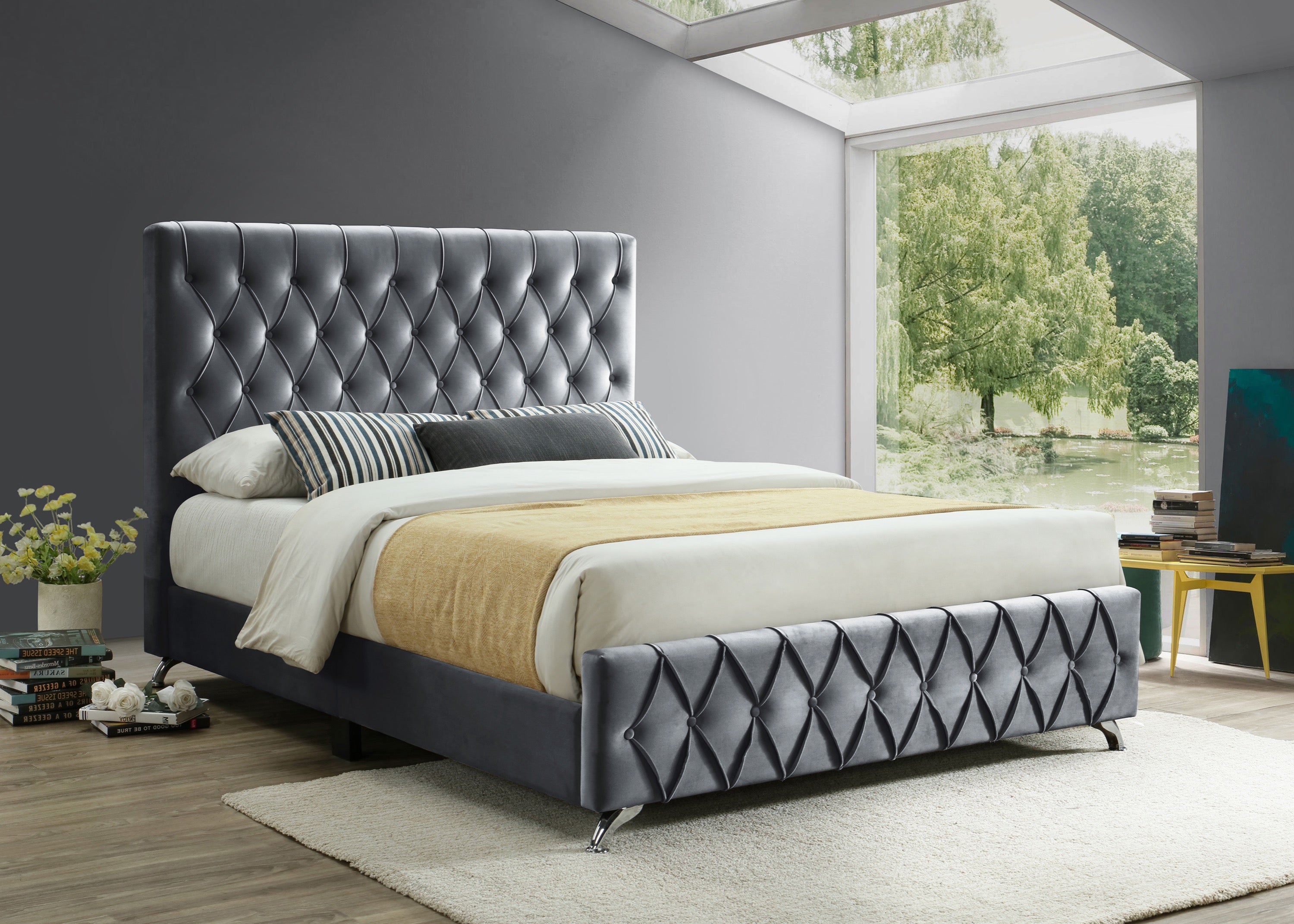 IF-5670 - Queen or King Bed - Platform Bed Includes Mattress Support