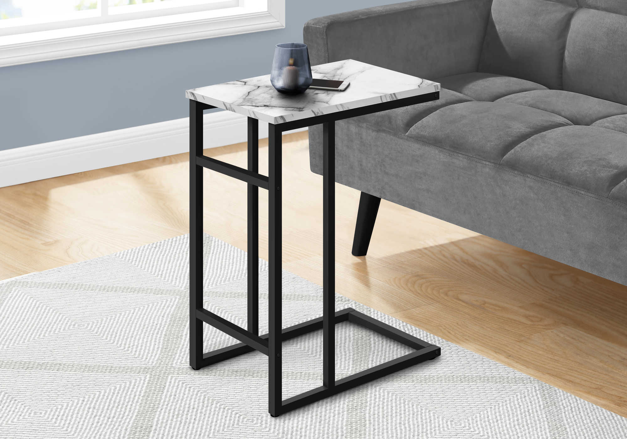 ACCENT TABLE - 24H  WHITE MARBLE  BLACK METAL