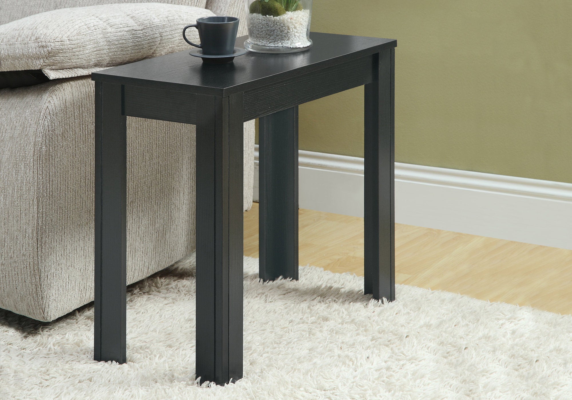 Image of accent table - black oak  i 3110.