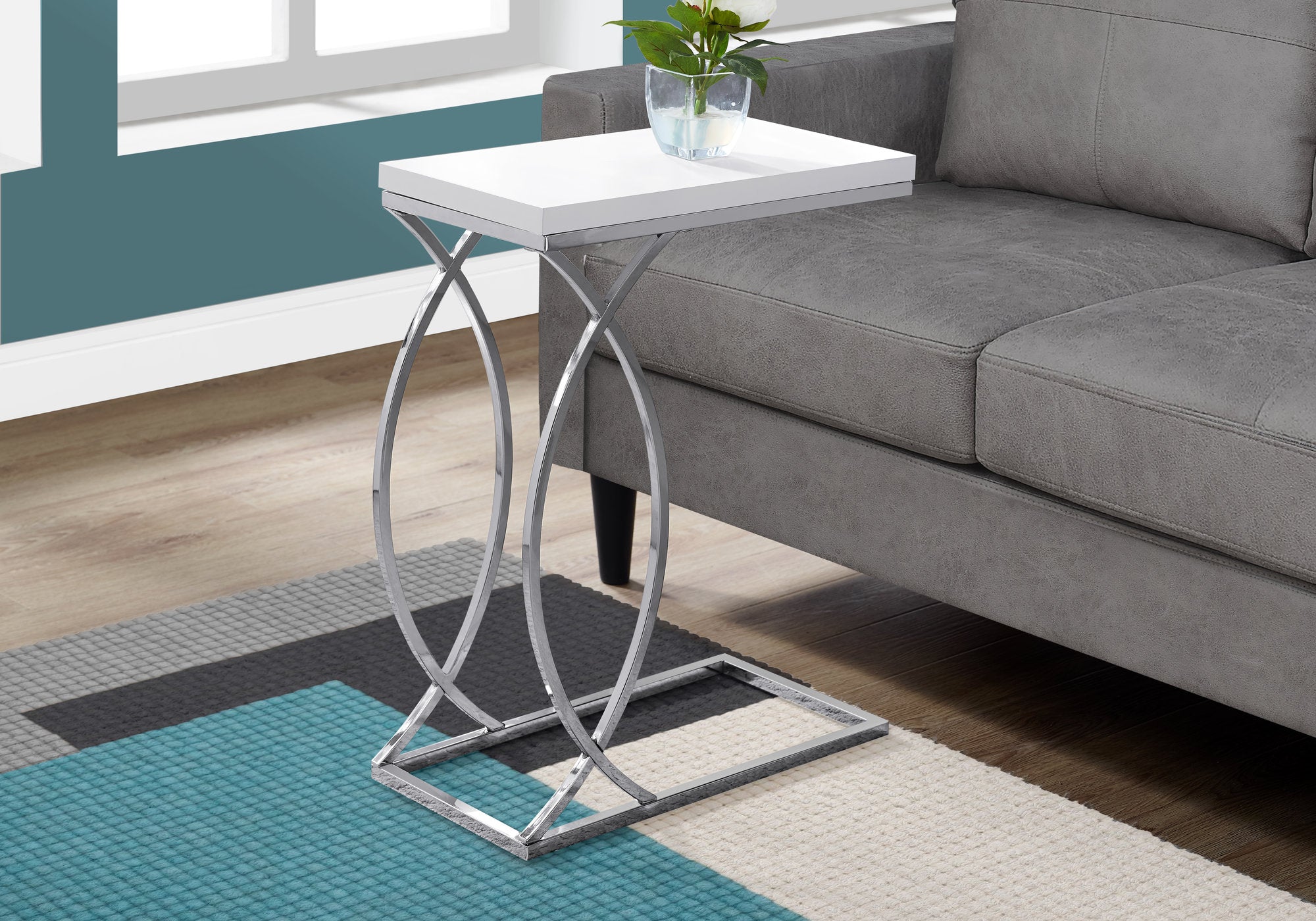 Image of accent table - glossy white with chrome metal  i 3184.