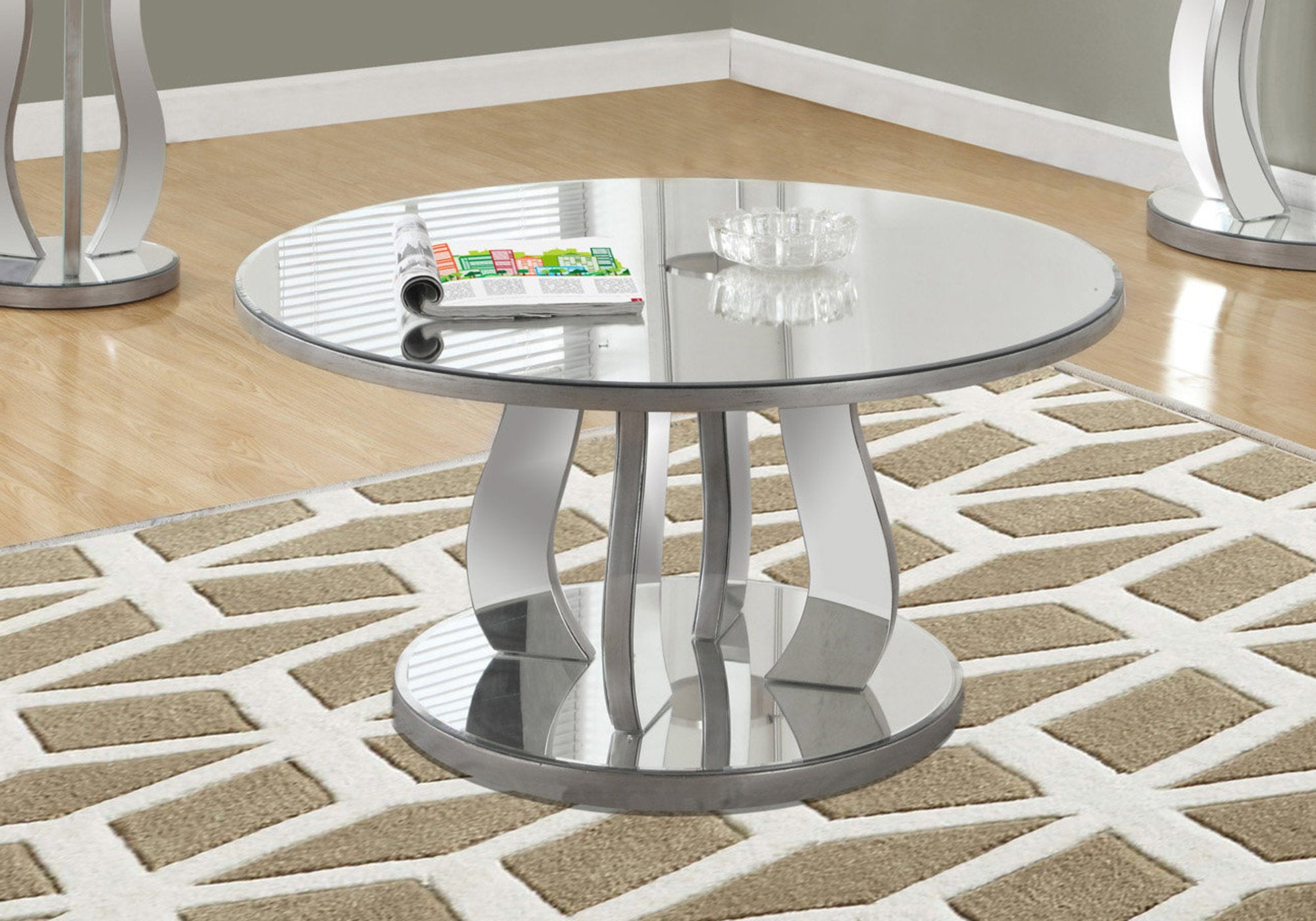 coffee table 36dia brushed silver mirror i3725