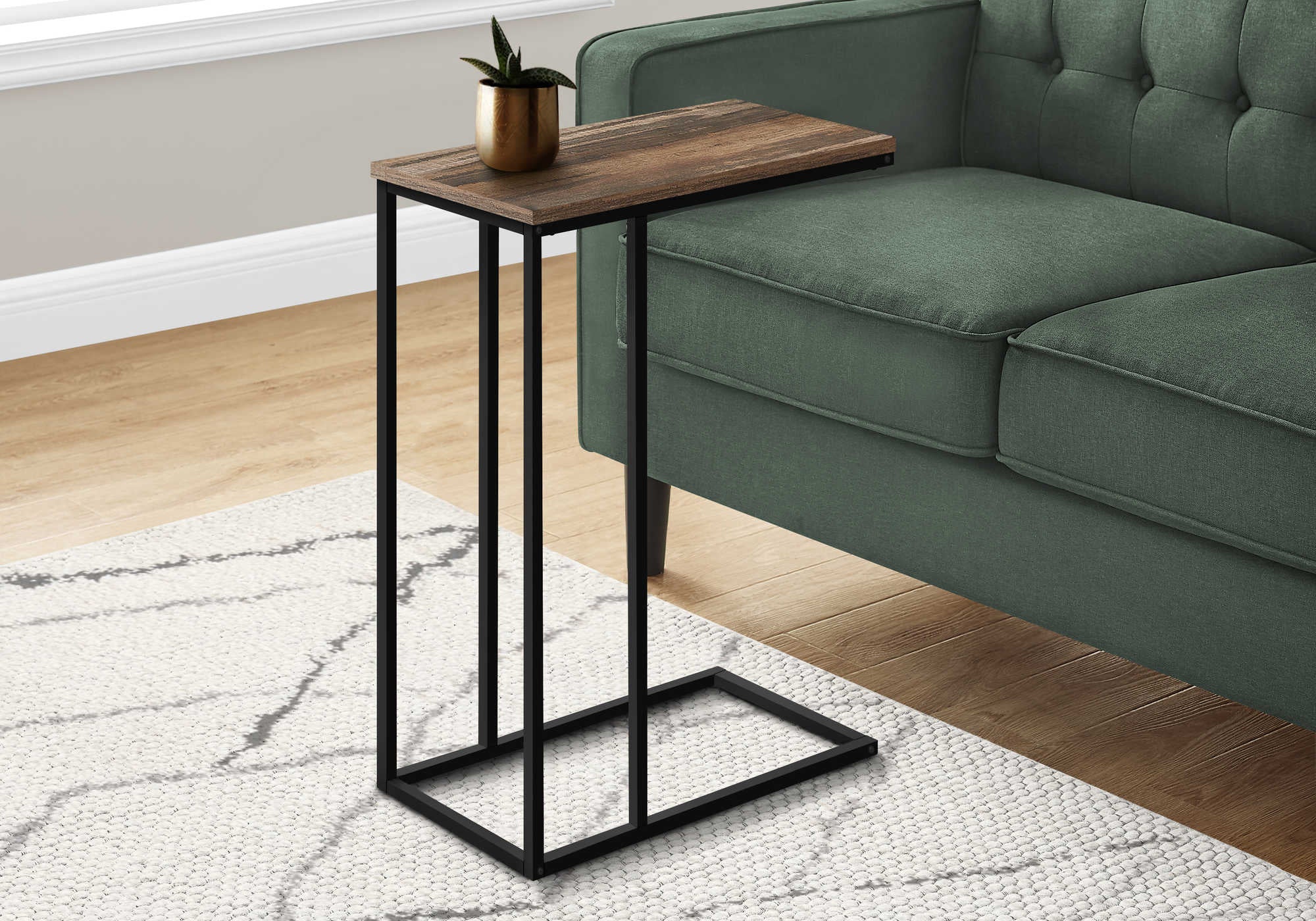 ACCENT TABLE - 25H  BROWN RECLAIMED  BLACK METAL