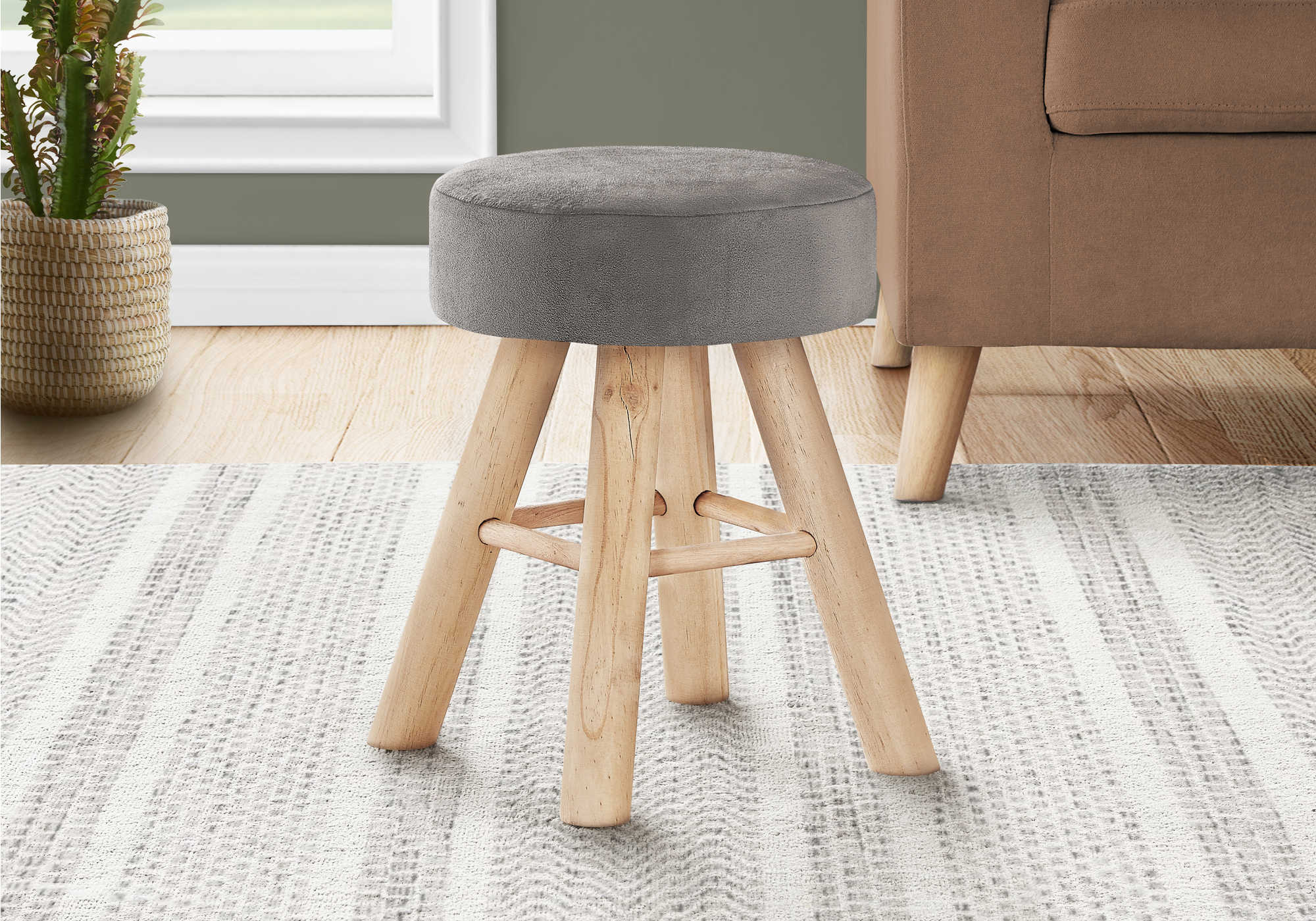 OTTOMAN - GREY VELVET  NATURAL WOOD LEGS